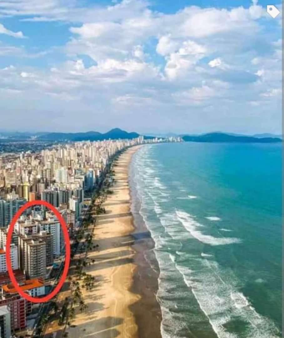 Apartamento Frente Ao Mar Com Varanda E Piscina Praia Grande  Exterior foto
