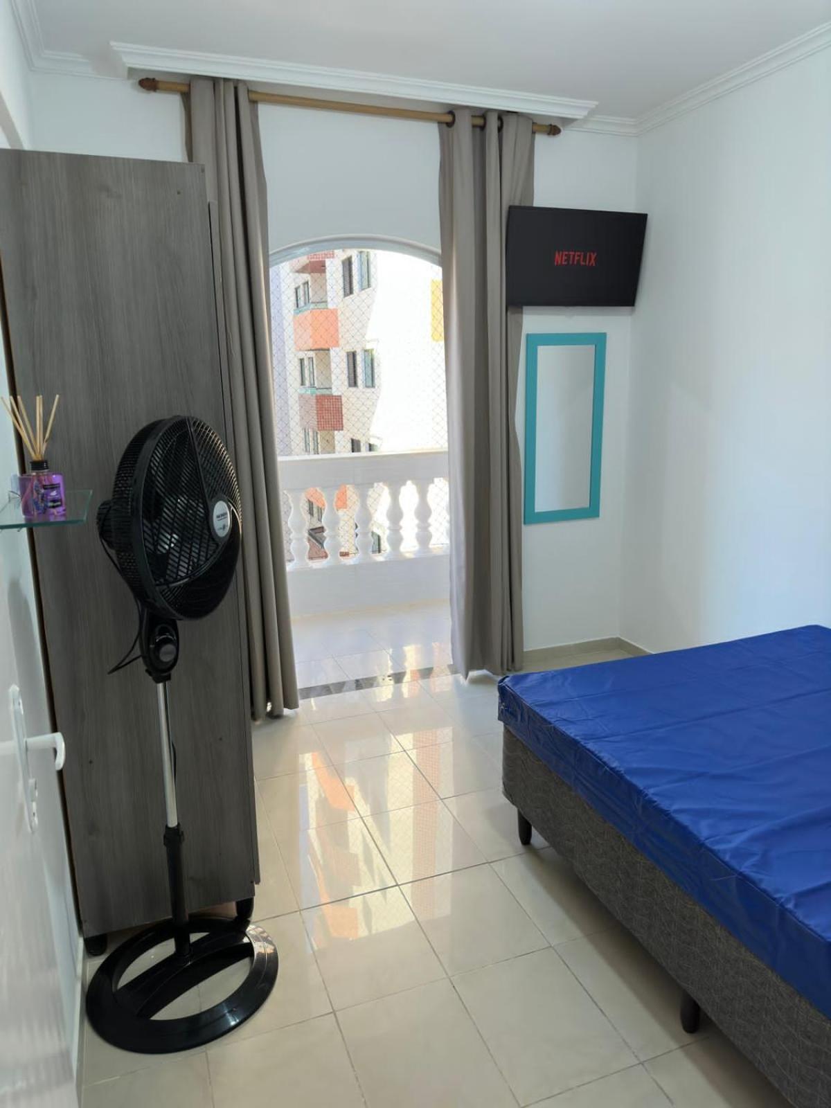 Apartamento Frente Ao Mar Com Varanda E Piscina Praia Grande  Exterior foto